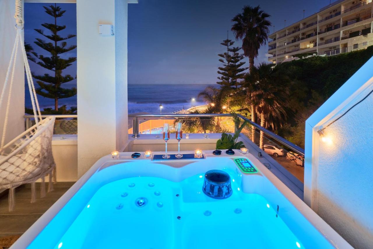 Suite Roca Chica Torremolinos Ngoại thất bức ảnh
