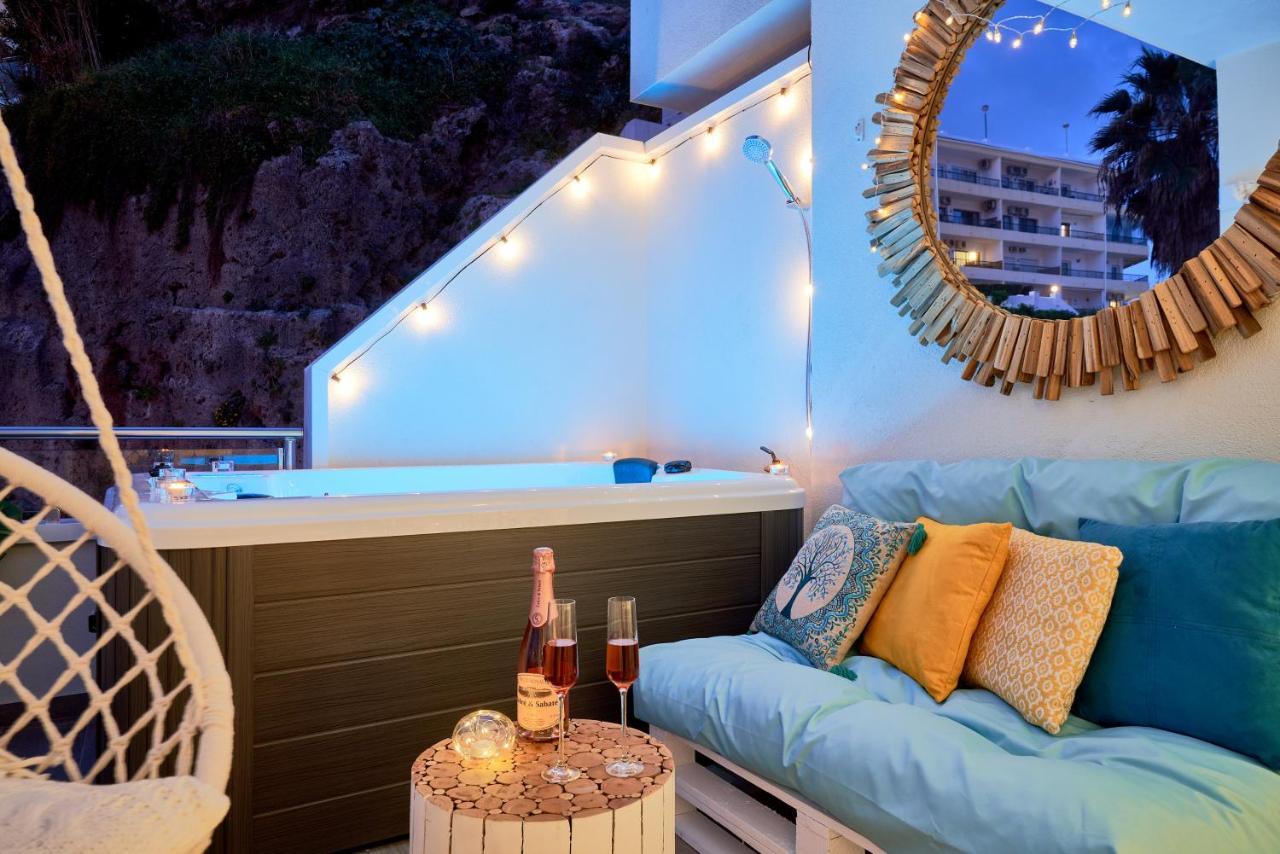 Suite Roca Chica Torremolinos Ngoại thất bức ảnh